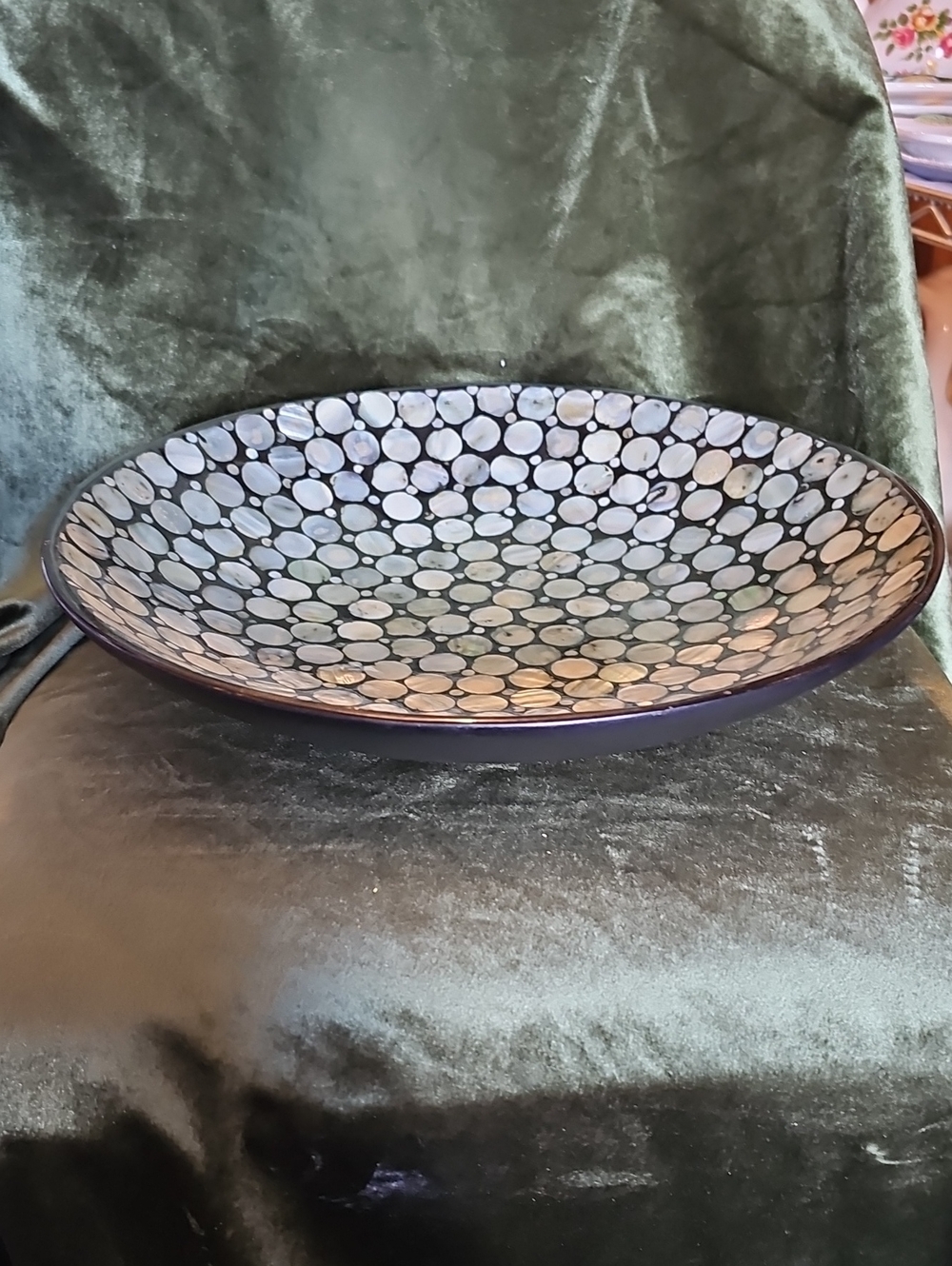 Vintage Mother of Pearl Inlaid and Lacquered Wood Bowl.